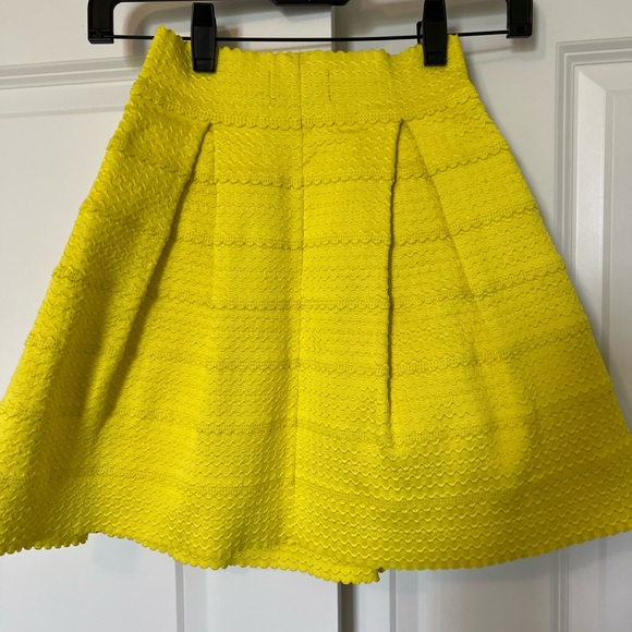 Neon Yellow Textured Women's Skirt - Picture 1 of 3